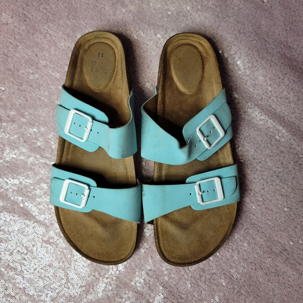 ♡ Powder Blue Sandals ♡ - Picture 2 of 4